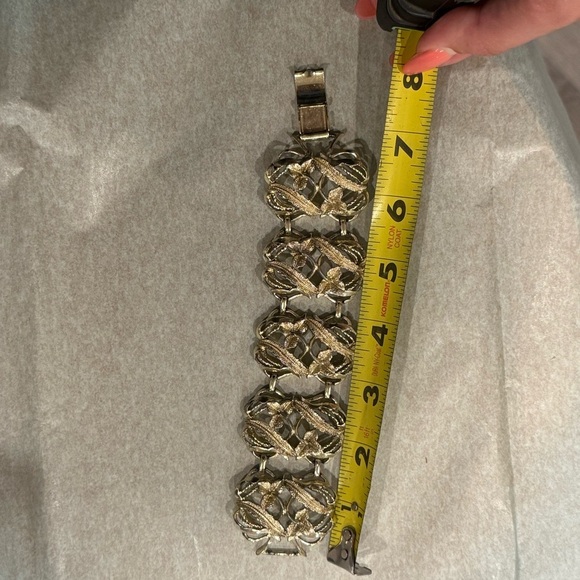 Gold tone floral brocade statement cuff bracelet - Picture 4 of 6